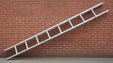 Испытания пожарной лестницы‑палки: надёжность на грани возможного